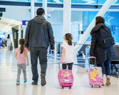 Enfants aeroport YUL